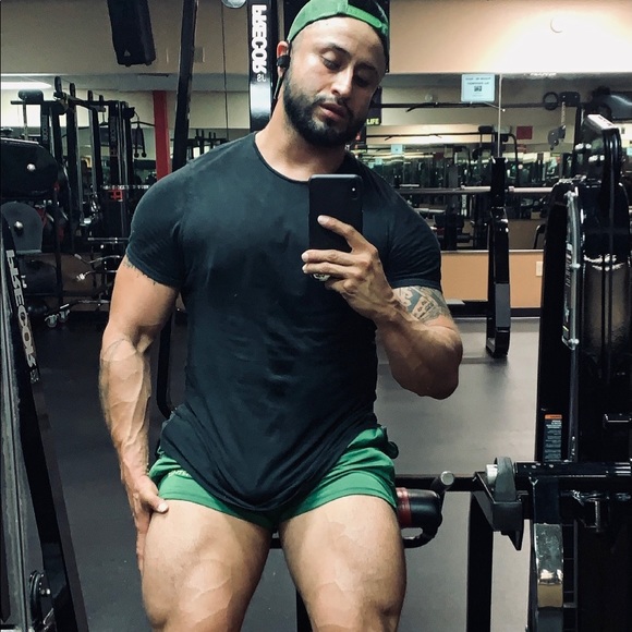 Meet your Posher, Nathan - Picture 4 of 4